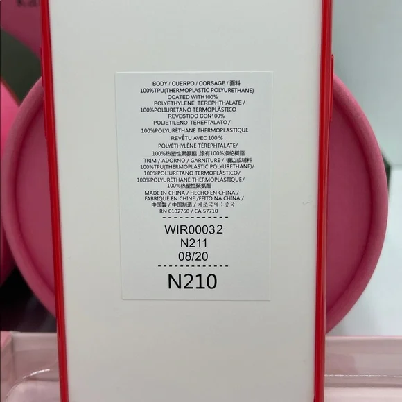 Kate Spade Minnie Mouse Iphone 11 PRO Case New In Box Color Palevelmulti
NWT - Picture 11 of 16